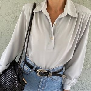 Vintage Light grey button front blouse size M/L